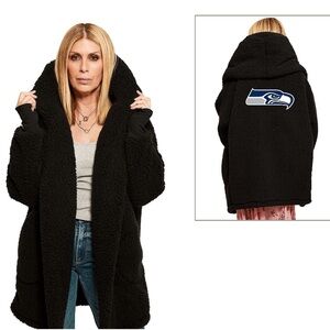 Seattle Seahawks Sherpa Lounger by Jill Martín - Sz XS/S - Black